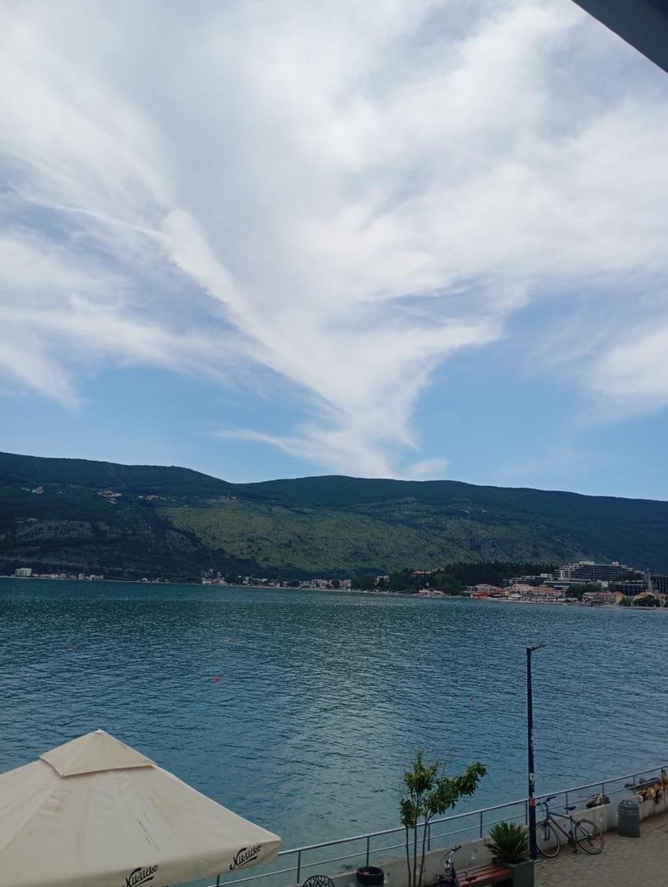 Apartments Cebra Herceg Novi Exterior photo